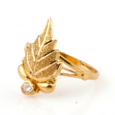22K Gold Single Stoned Leaf Ring